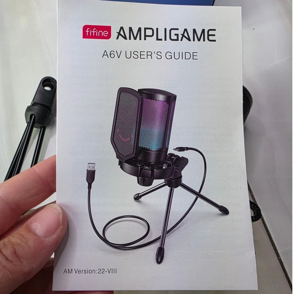 Fifine AmpliGame A6V USB Gaming‎ Microphone RGB Condenser Mic Tripod Stand S2